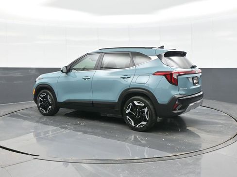 Used 2025 Kia Seltos SX w/ SX Sunroof Package image 5
