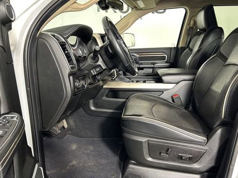Used 2022 RAM 3500 Laramie AWD/4WD image 18