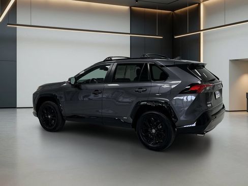 Used 2023 Toyota RAV4 SE w/ SE Grade Weather Package AWD/4WD image 3