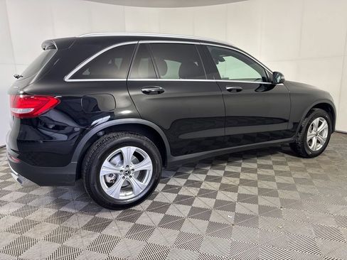 Used 2017 Mercedes-Benz GLC 300 4MATIC image 7