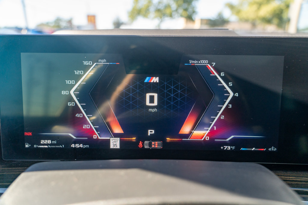 Used 2025 BMW X5 M60i AWD/4WD image 25