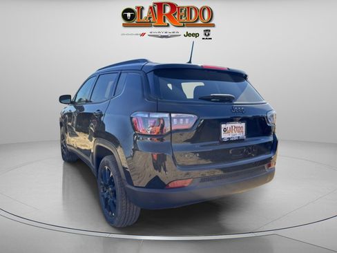 New 2026 Jeep Compass Latitude image 5