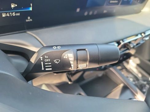 New 2026 Nissan Sentra SR w/ Floor Mat Package FWD image 24