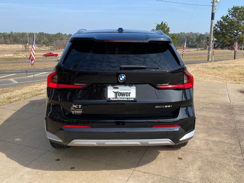 Used 2026 BMW X1 xDrive28i w/ Technology Package image 5