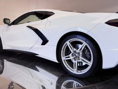 Used 2023 Chevrolet Corvette 3LT w/ Z51 Performance Package image 23