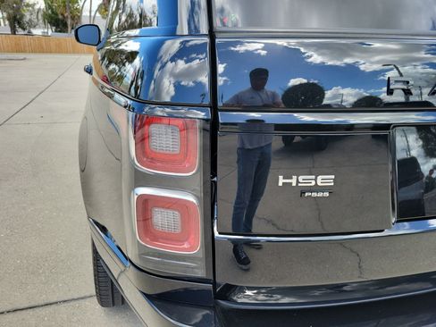 Used 2021 Land Rover Range Rover P525 Westminster Edition image 10