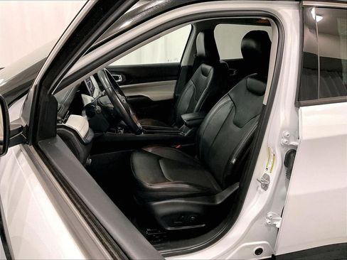 Used 2022 Jeep Compass Limited AWD/4WD image 10