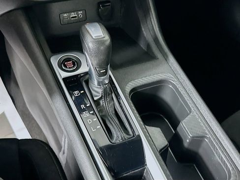 Used 2022 Nissan Sentra SV image 16