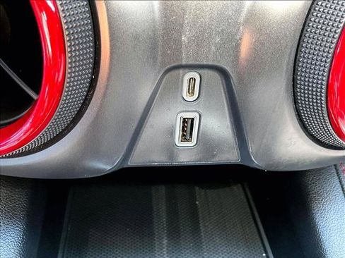 Used 2019 Chevrolet Blazer RS w/ LPO, Floor Liner Package FWD image 25
