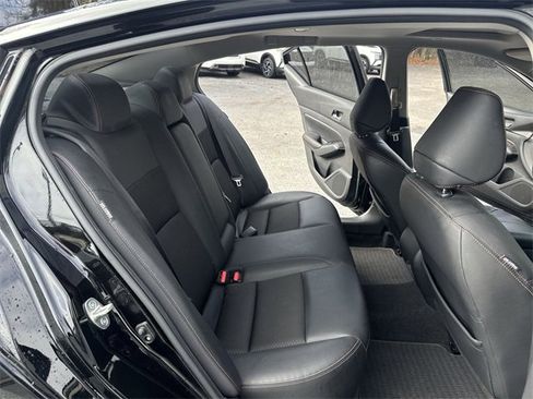 Used 2021 Nissan Altima 2.0 SR image 11