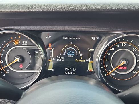 Used 2021 Jeep Wrangler Unlimited Sport AWD/4WD image 32