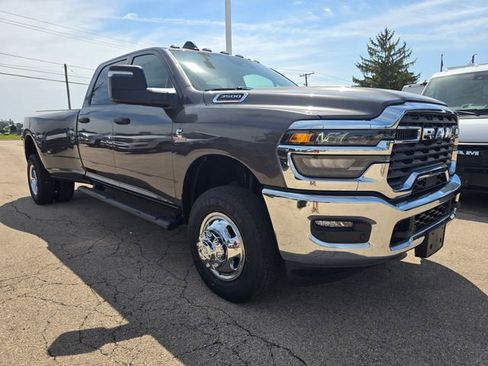 New 2026 RAM 3500 Tradesman AWD/4WD image 1