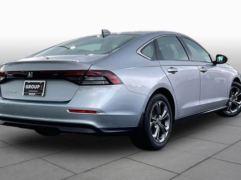 Used 2023 Honda Accord EX image 13