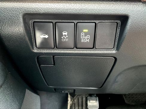 Used 2014 Toyota Avalon XLE Touring FWD image 37