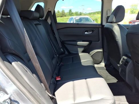 Certified 2023 Nissan Rogue SV w/ SV Premium B Package AWD/4WD image 10