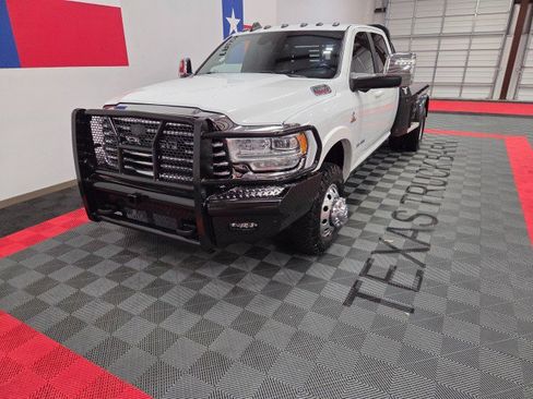 Used 2024 RAM 3500 Limited w/ Safety Group image 4