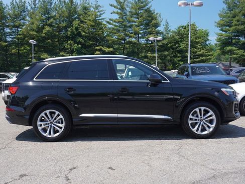 Used 2025 Audi Q7 3.0T Premium Plus AWD/4WD image 17