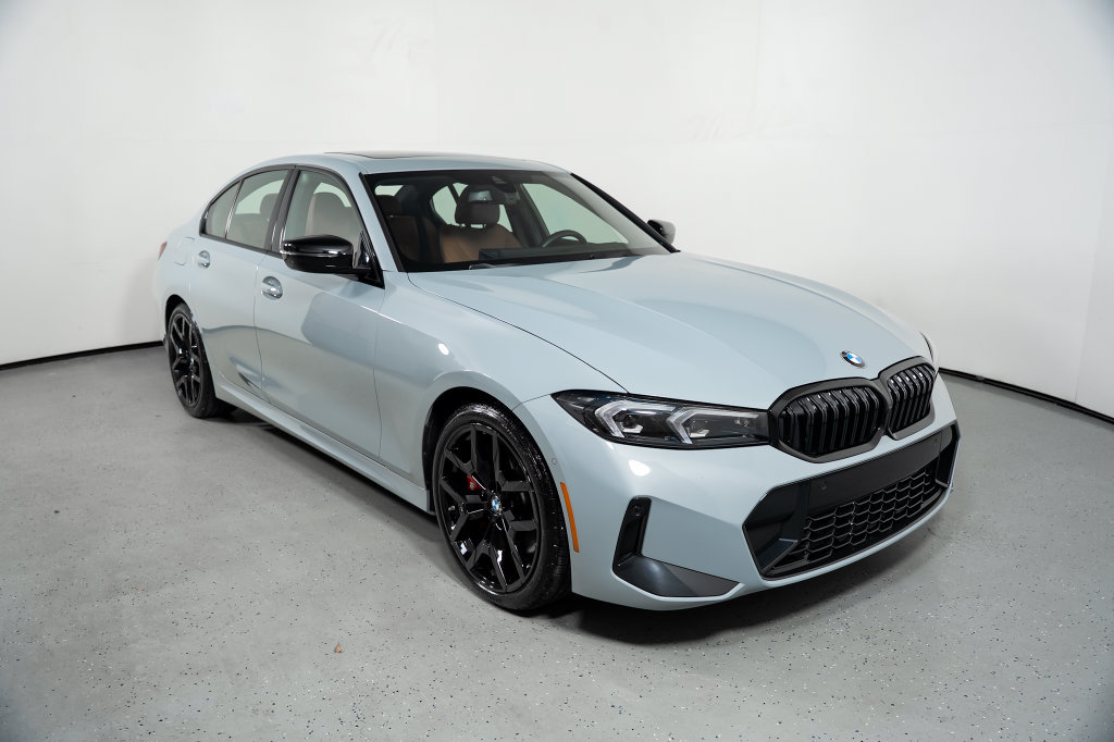 Used 2026 BMW 330i Sedan RWD image 2
