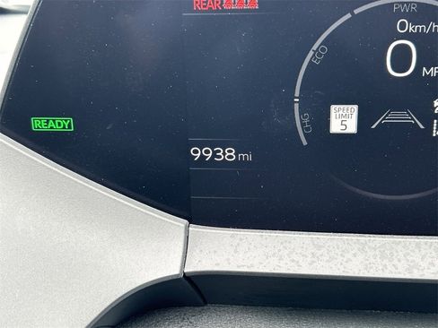 Used 2024 Toyota Prius Limited image 40