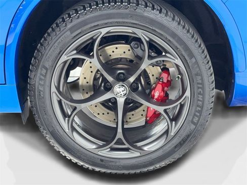 Used 2022 Alfa Romeo Stelvio Quadrifoglio w/ Active Assist Plus Package image 55