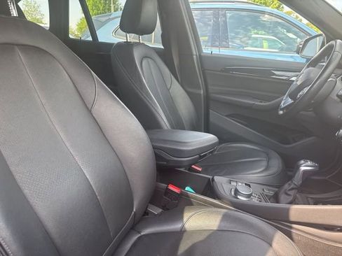 Used 2017 BMW X1 sDrive28i FWD image 8