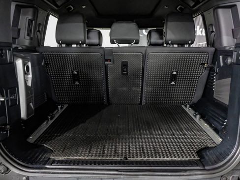 Used 2023 Land Rover Defender 110 X image 49