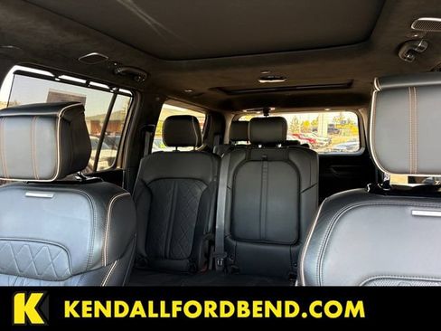 Used 2022 Jeep Grand Wagoneer Series III w/ Flexible Seating Group AWD/4WD image 20