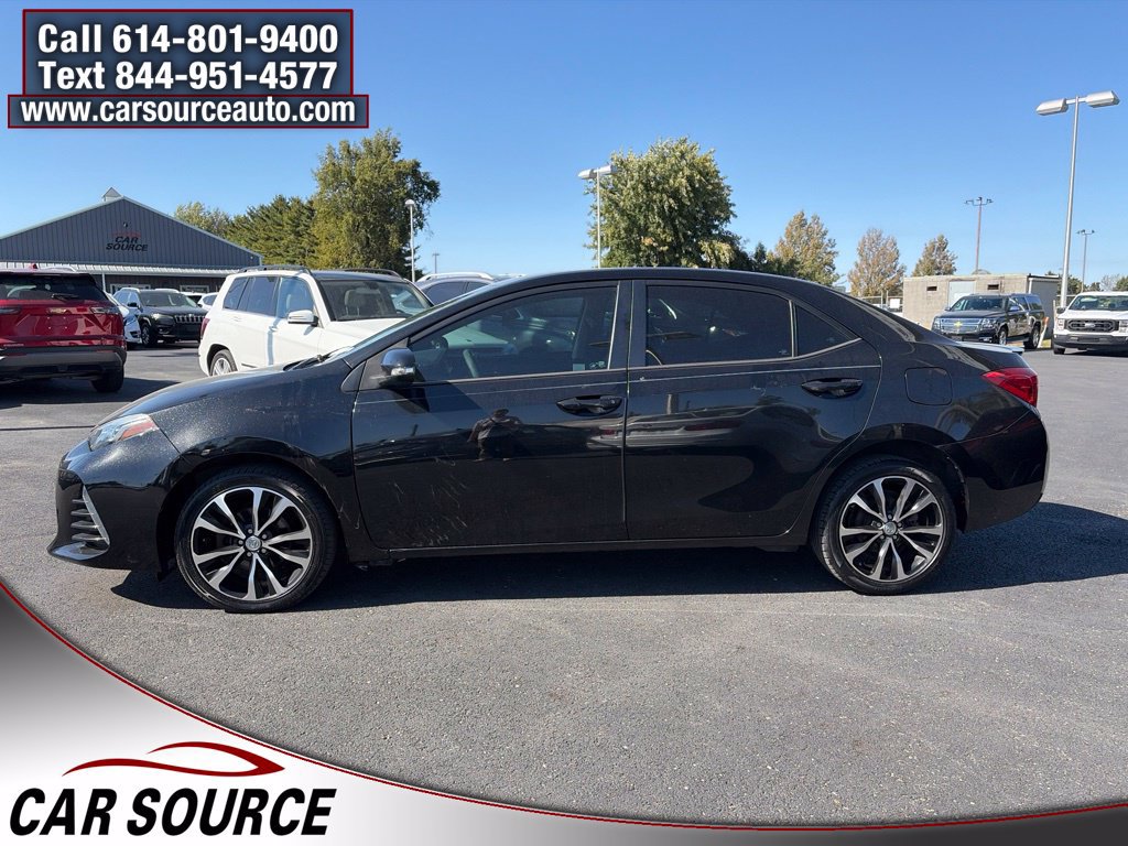 Used 2017 Toyota Corolla SE FWD image 8