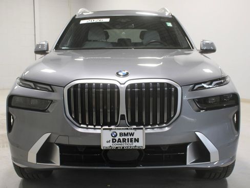 Used 2026 BMW X7 xDrive40i AWD/4WD image 15