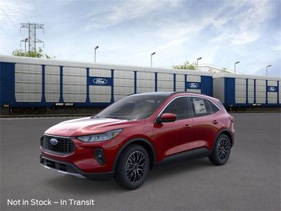 New 2026 Ford Escape SE w/ Class II Trailer Tow Package