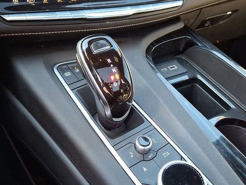 Used 2021 Cadillac Escalade Sport w/ Driver Assist Tech Package image 16