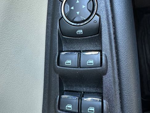 Used 2024 Ford Edge SEL w/ Class II Trailer Tow Package image 31