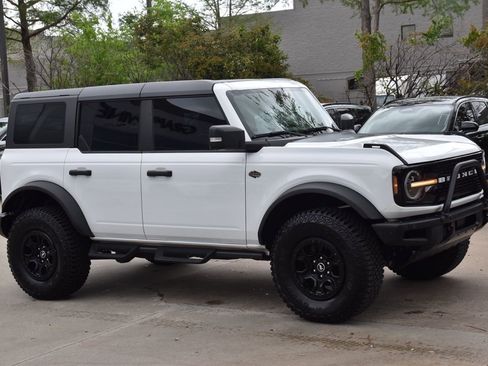 Used 2023 Ford Bronco Wildtrak AWD/4WD image 5