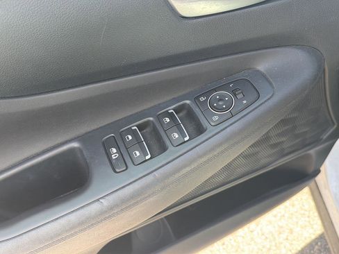 Used 2022 Hyundai Santa Fe SEL image 8