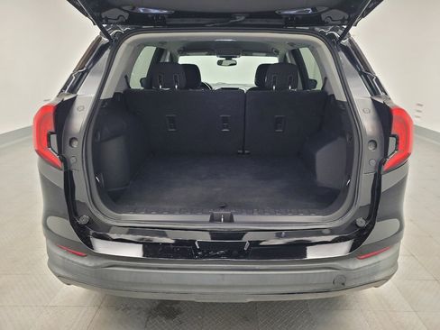 Used 2019 GMC Terrain SLE image 29
