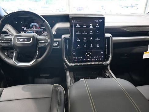 New 2026 GMC Yukon XL Elevation w/ Elevation Premium Package AWD/4WD image 13