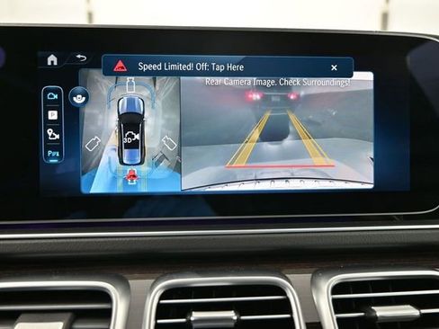Used 2025 Mercedes-Benz GLS 450 4MATIC image 13