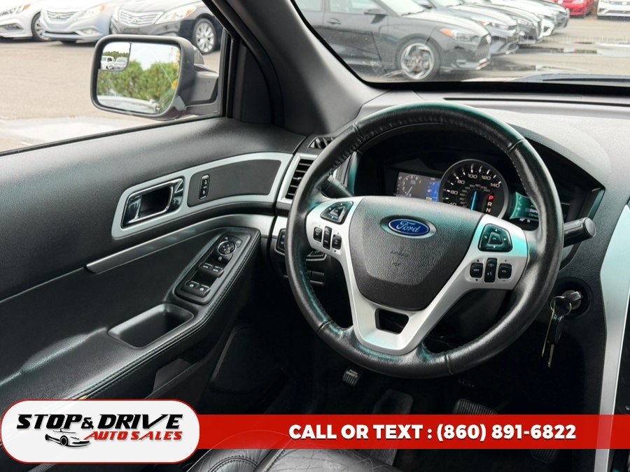Used 2013 Ford Explorer XLT AWD/4WD image 10
