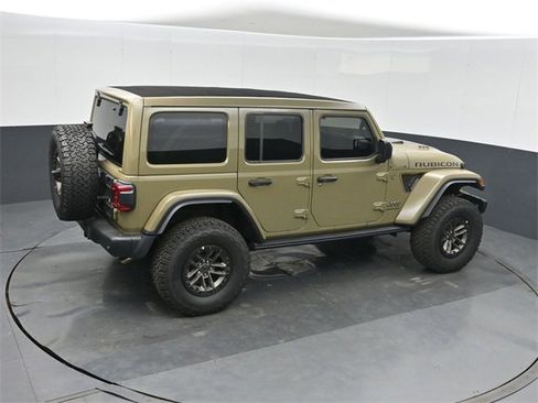 New 2025 Jeep Wrangler Rubicon 392 image 30