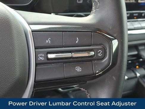 Used 2023 Chevrolet Colorado LT w/ LT Convenience Package II image 26