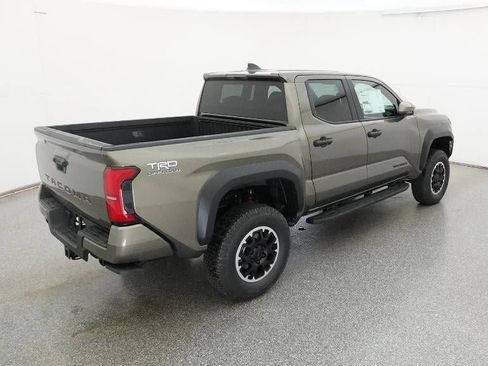 New 2025 Toyota Tacoma TRD Off-Road image 9