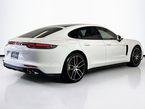Used 2023 Porsche Panamera 4 w/ Premium Package image 5