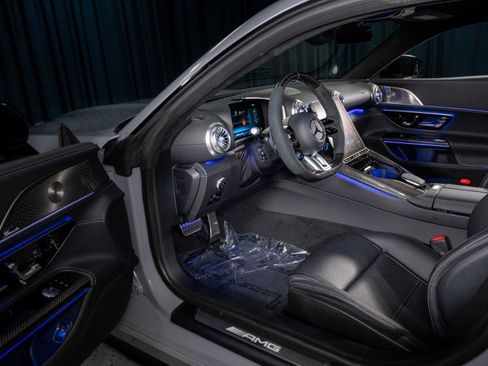 New 2025 Mercedes-Benz AMG GT 43 image 10