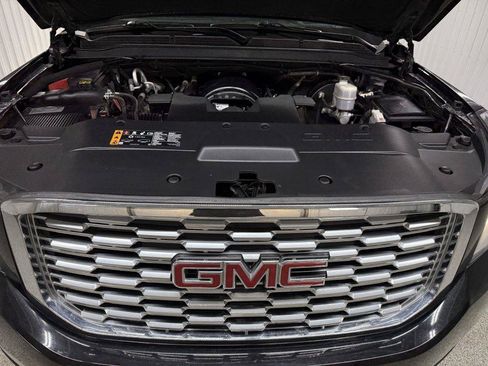 Used 2020 GMC Yukon XL Denali w/ Open Road Package AWD/4WD image 52