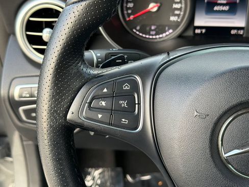 Used 2017 Mercedes-Benz GLC 300 4MATIC image 26