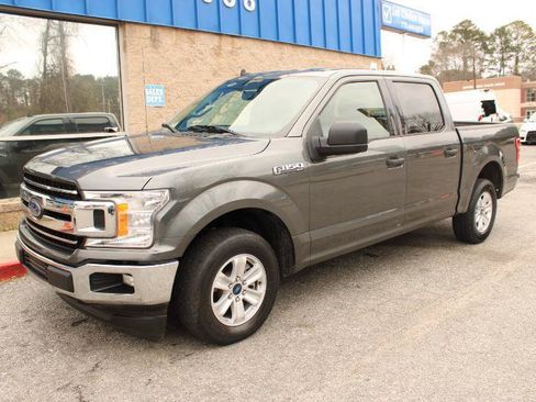 Used 2020 Ford F150 XLT w/ Equipment Group 301A Mid RWD image 3