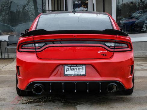 Used 2019 Dodge Charger R/T image 10