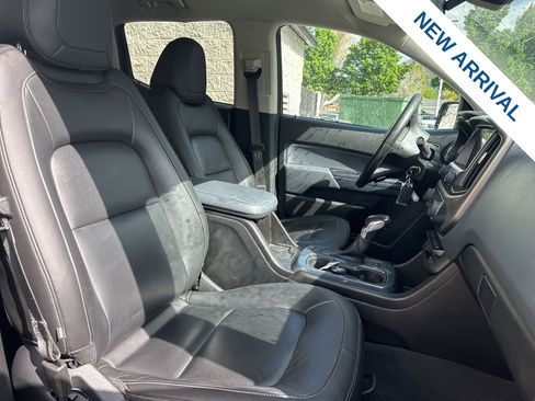 Used 2022 Chevrolet Colorado Z71 AWD/4WD image 8