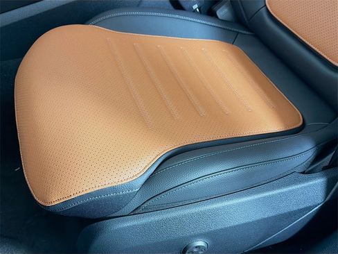 New 2026 Mercedes-Benz GLC 300 4MATIC image 23