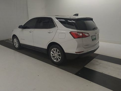 Used 2019 Chevrolet Equinox LT FWD image 3